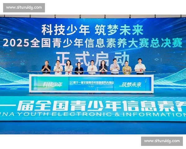 激烈比拼水中速度与技巧的全国游泳锦标赛精彩瞬现 - 副本 - 副本 - 副本